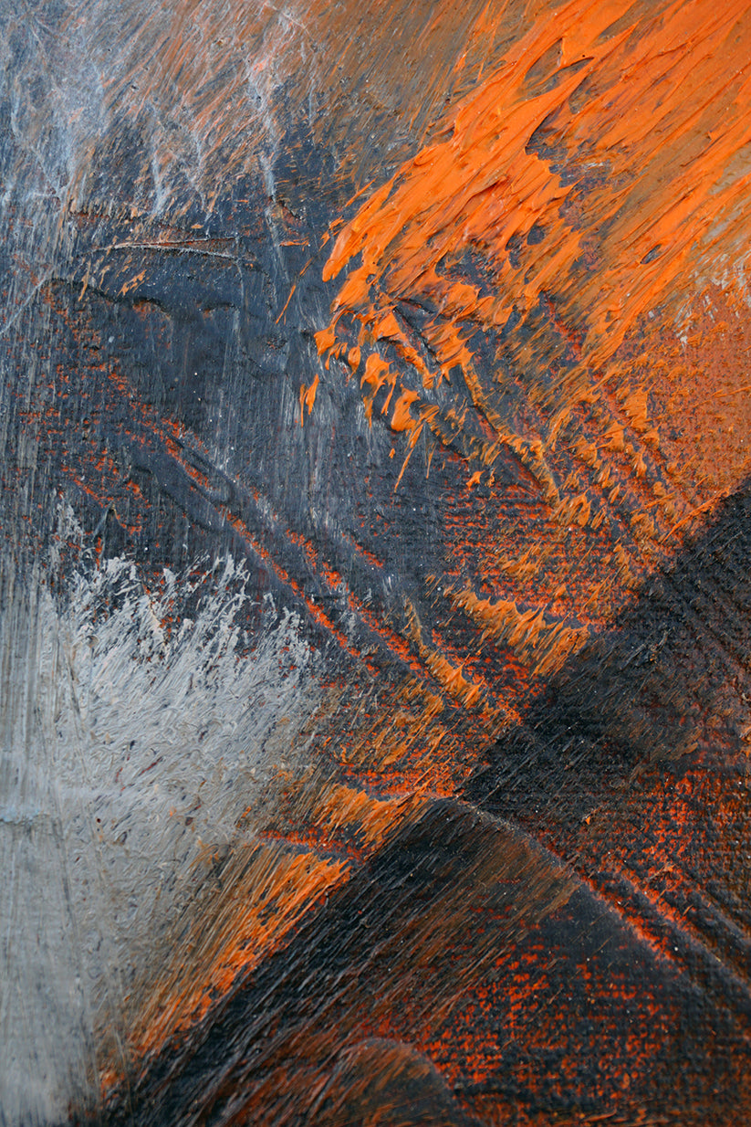 Detalle de la abstracción en tonalidades naranjas y grises