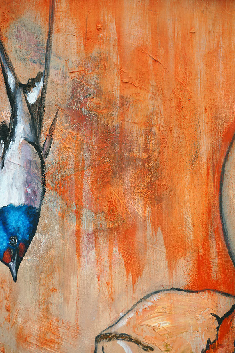 Detalle de la abstracción naranja del fondo