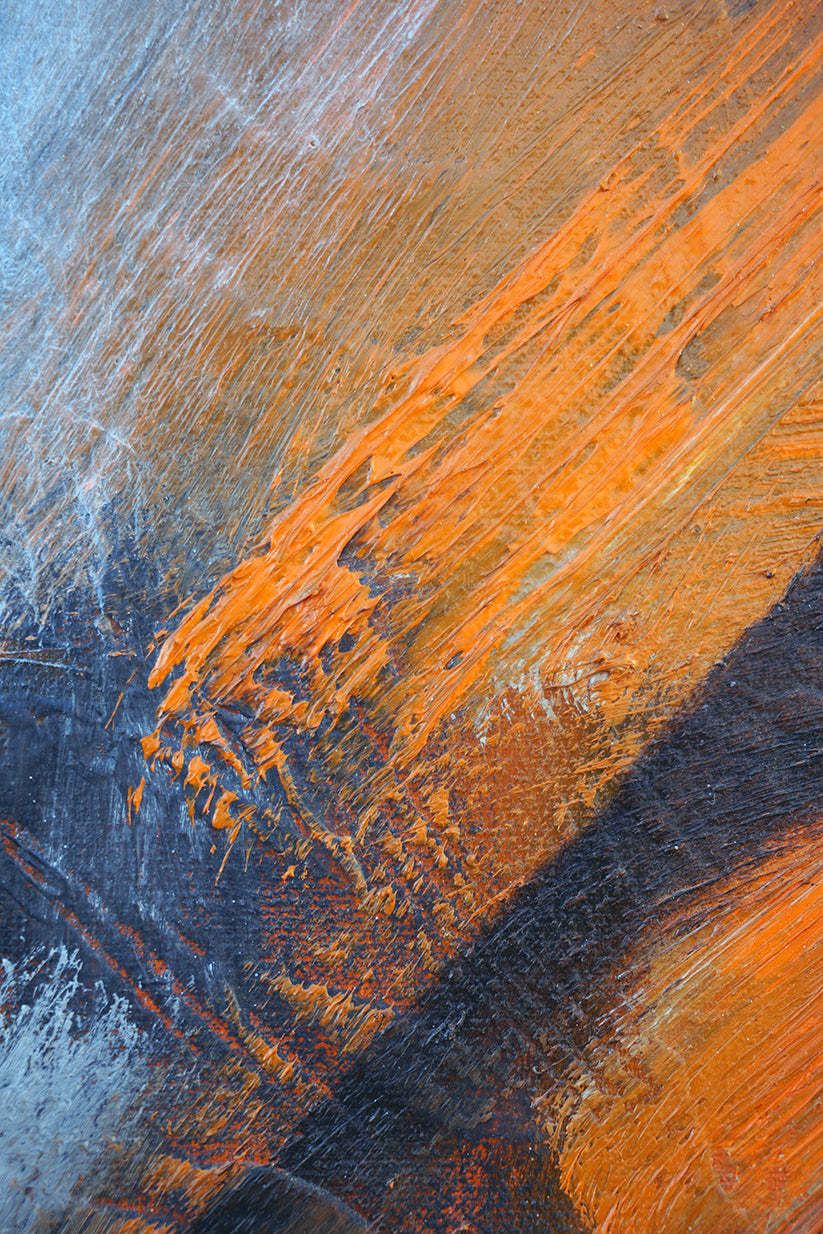 Detalle de la abstracción en tonalidades naranjas y grises