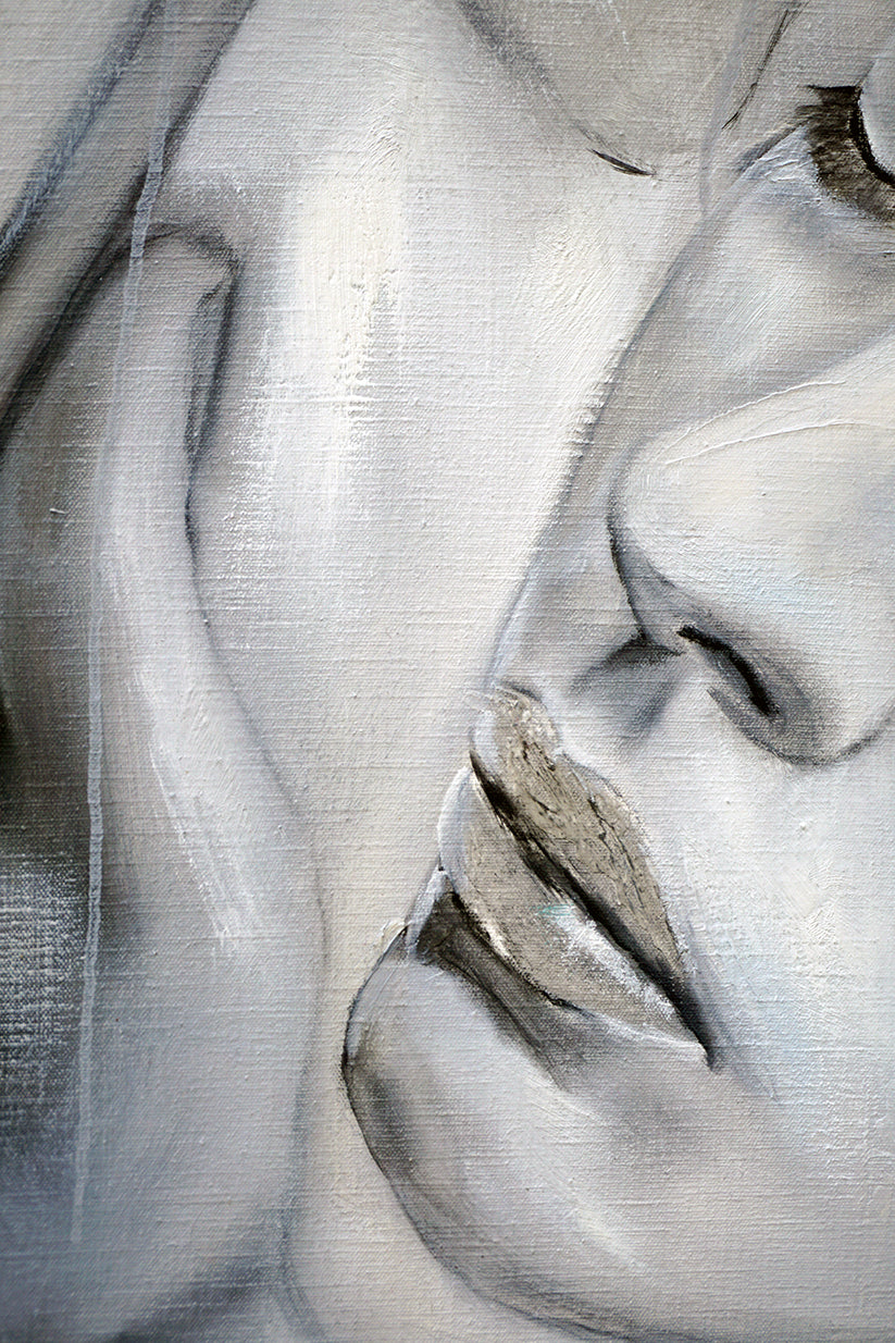 Come closer without a mask