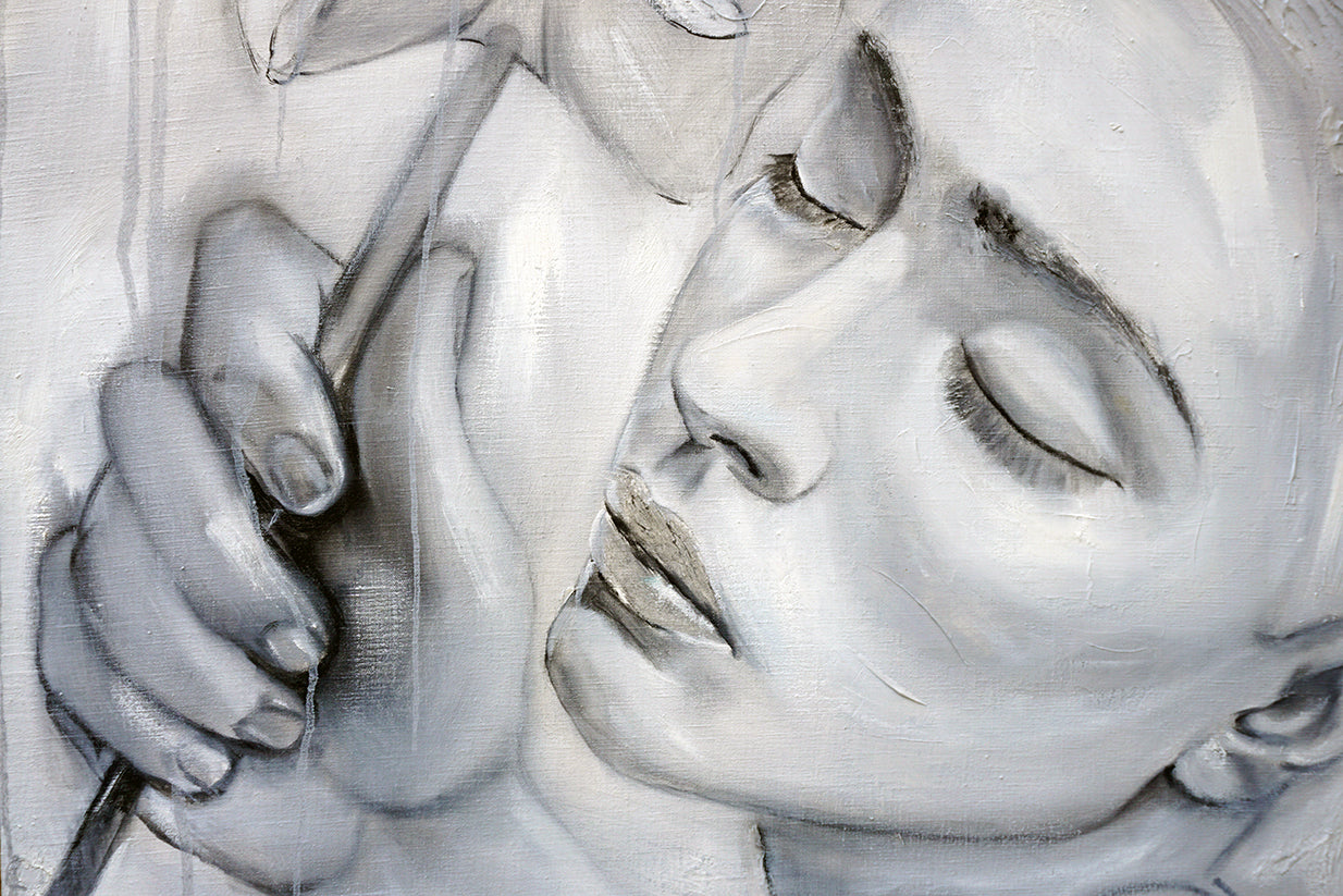 Come closer without a mask